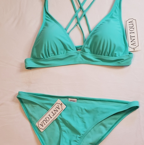 Antiqua Other - Antiqua Halter top and bottom swim XL